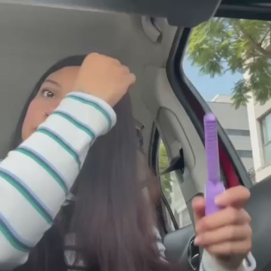 Cepillo Alisador Portátil: Retoca tu cabello en minutos, donde estés
